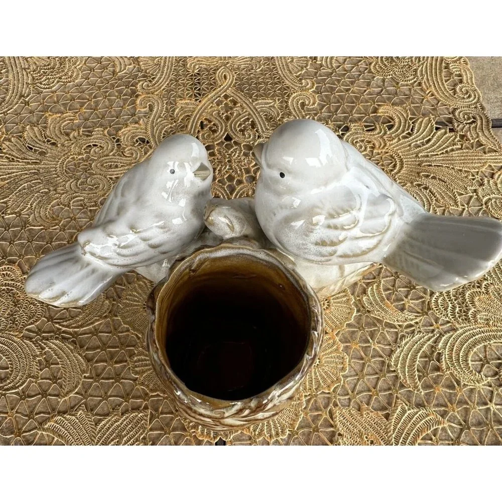 Yankee Candle Two White Birds on Log with‎ Nest Candle Votive Holder